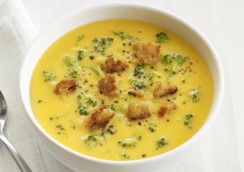 French cheese soup with chicken